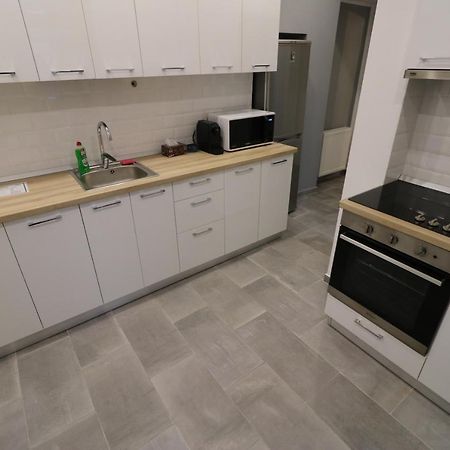 Cozy Novotel Studio - Free Minibar - Quiet & Peace Bucarest Exterior foto