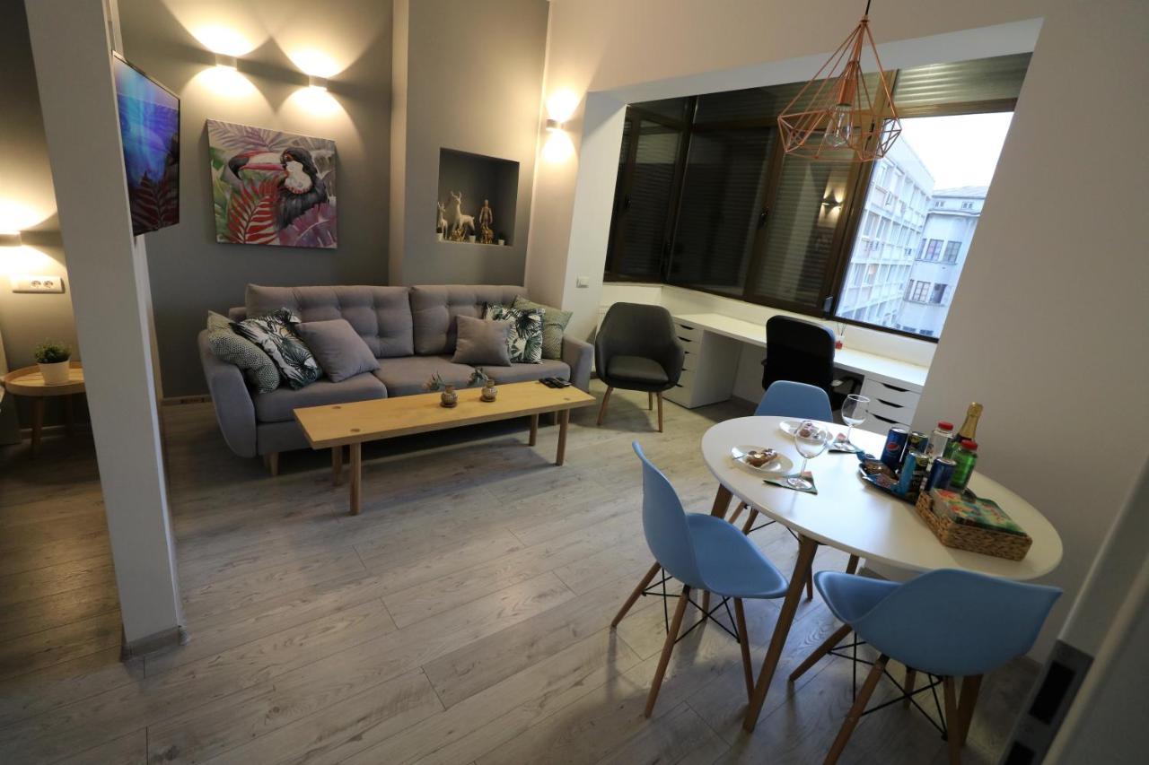 Cozy Novotel Studio - Free Minibar - Quiet & Peace Bucarest Exterior foto