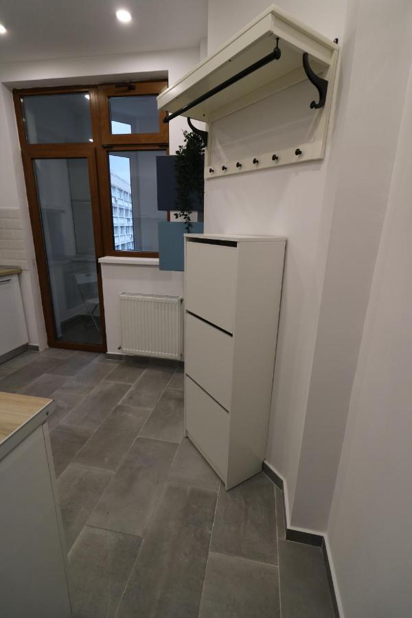 Cozy Novotel Studio - Free Minibar - Quiet & Peace Bucarest Exterior foto