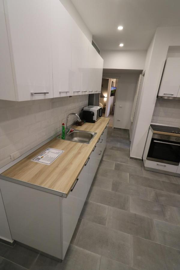Cozy Novotel Studio - Free Minibar - Quiet & Peace Bucarest Exterior foto